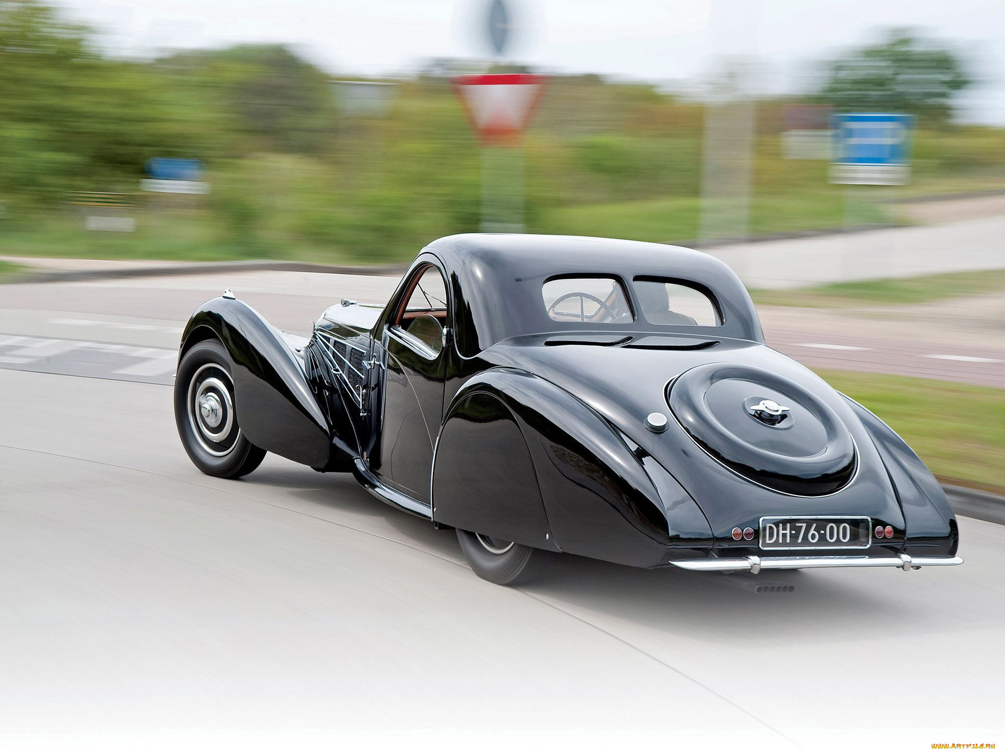 , bugatti